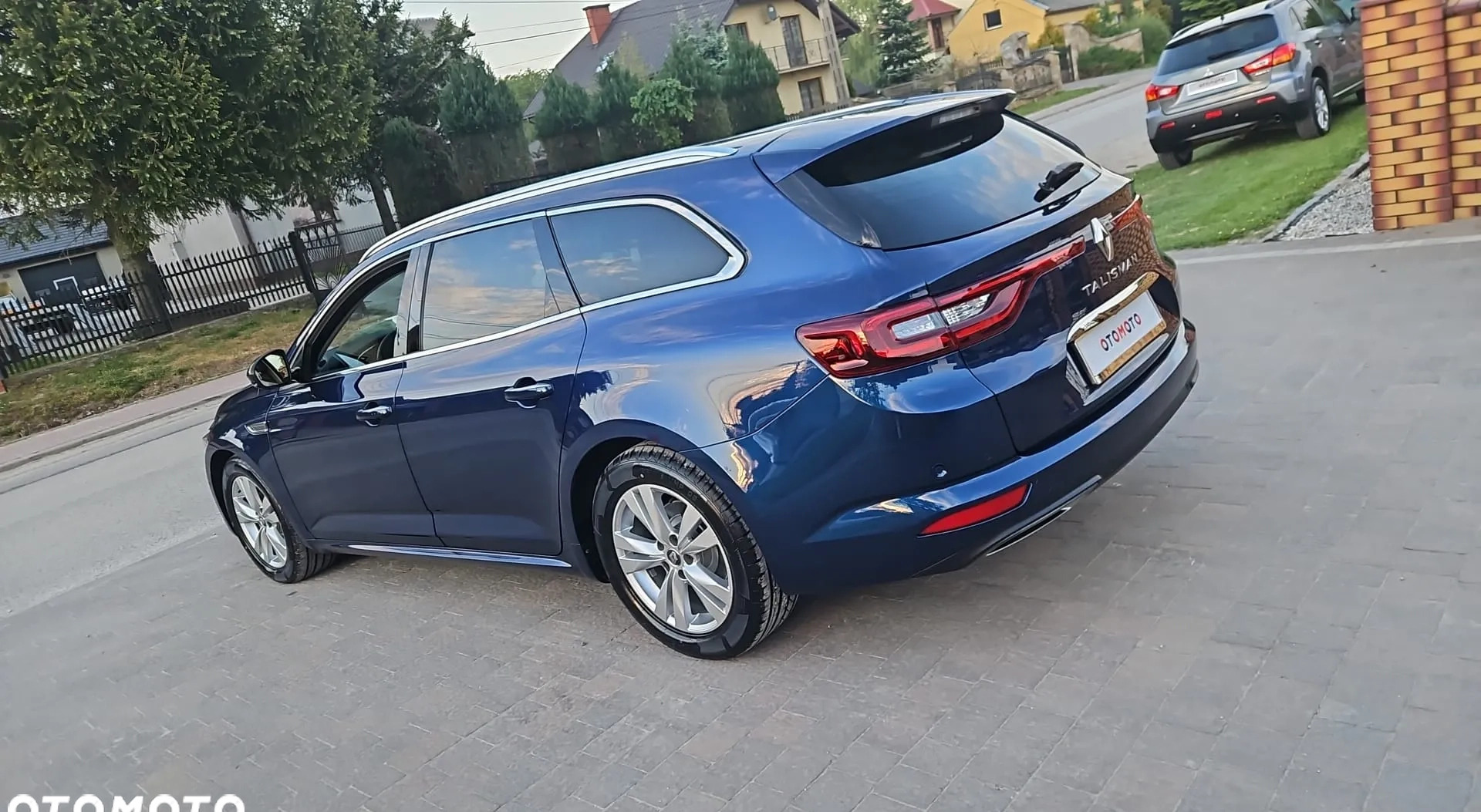 Renault Talisman cena 57900 przebieg: 102000, rok produkcji 2017 z Kłodawa małe 232